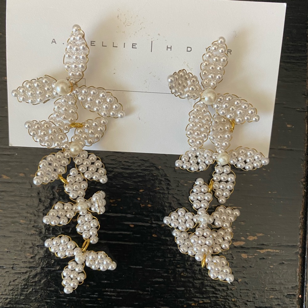 From BHLDN site. Brand new wedding earrings. Never worn.